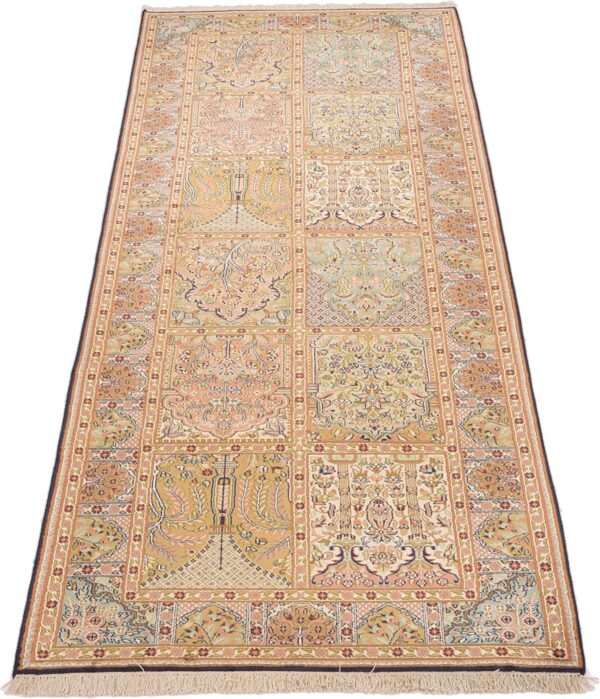 Kashmir Oriental Rug 94 × 272 cm, Silk, hand-knotted — view 3