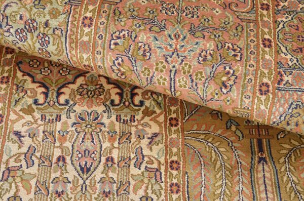 Kashmir Oriental Rug 94 × 272 cm, Silk, hand-knotted — view 5