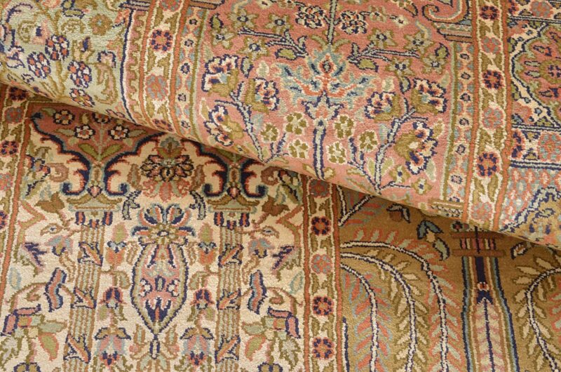 Kashmir Oriental Rug 94 × 272 cm, Silk, hand-knotted — view 5