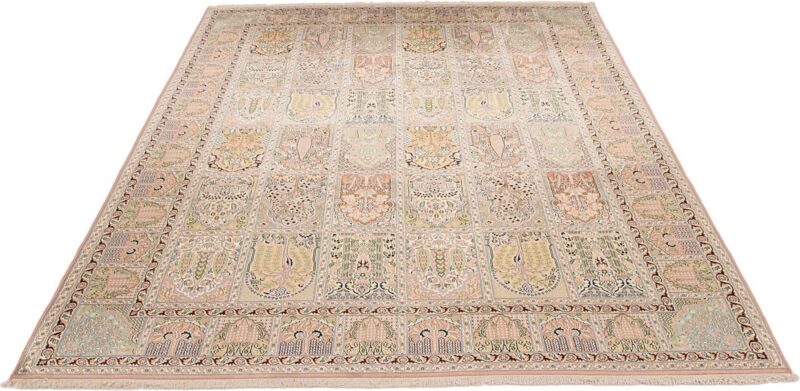 Kashmir Oriental Rug 243 × 340 cm, Silk, hand-knotted — view 3