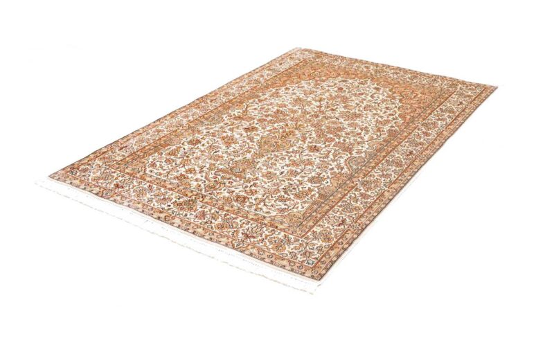 Kashmir Oriental Rug 126 × 191 cm, Silk, hand-knotted — view 2