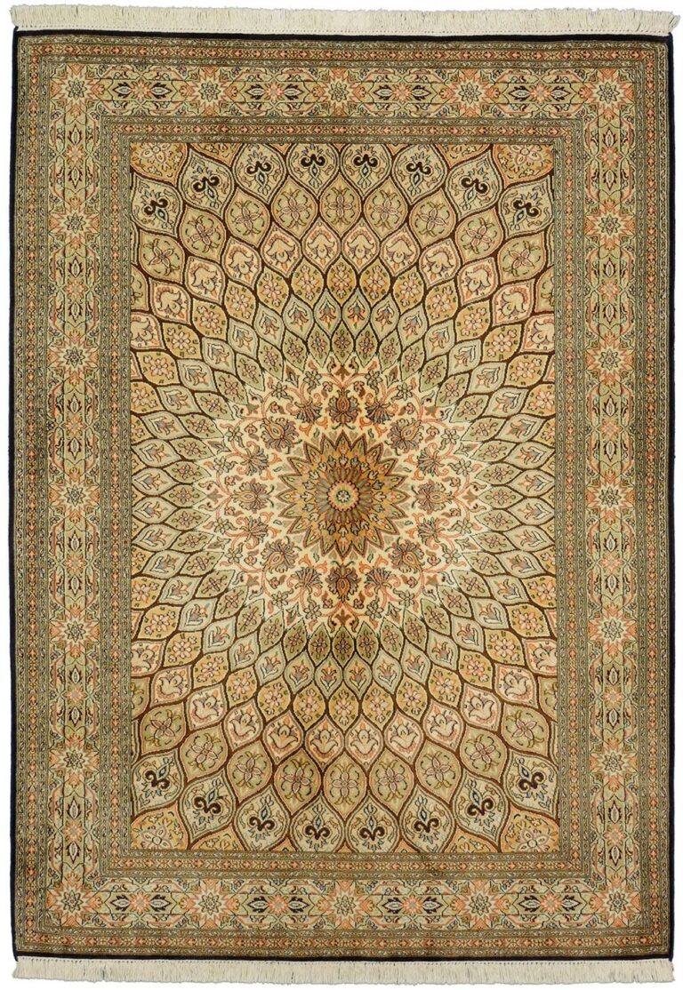 Kashmir Oriental Rug 131 × 280 cm, Silk, hand-knotted