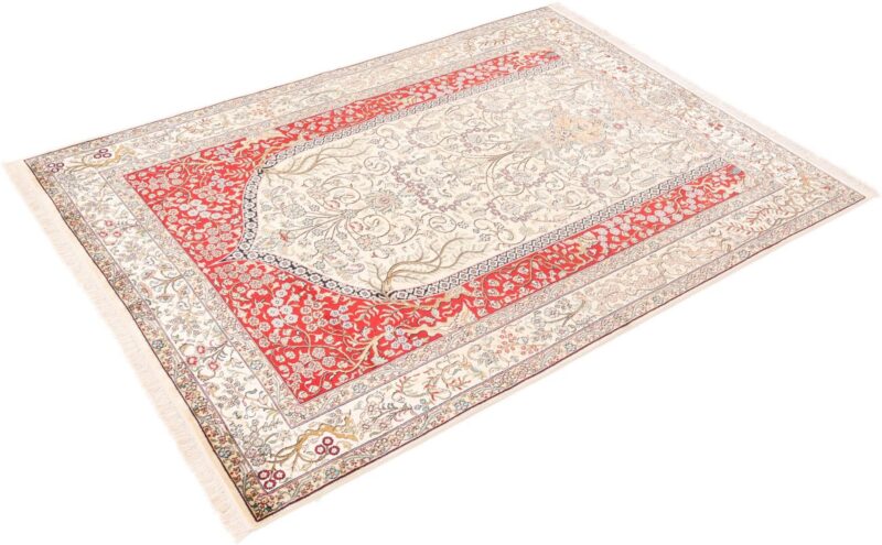Kashmir Oriental Rug 153 × 217 cm, Silk, hand-knotted — view 5 Kashmir Oriental Rug 153 × 217 cm, Silk, hand-knotted — view 5