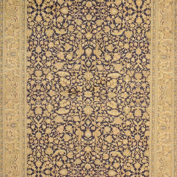 Kashmir Oriental Rug 154 × 208 cm, Silk, hand-knotted, pastel — view 5