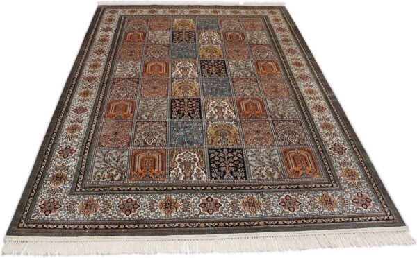 Kashmir Oriental Rug 162 × 241 cm, Silk, hand-knotted — view 7