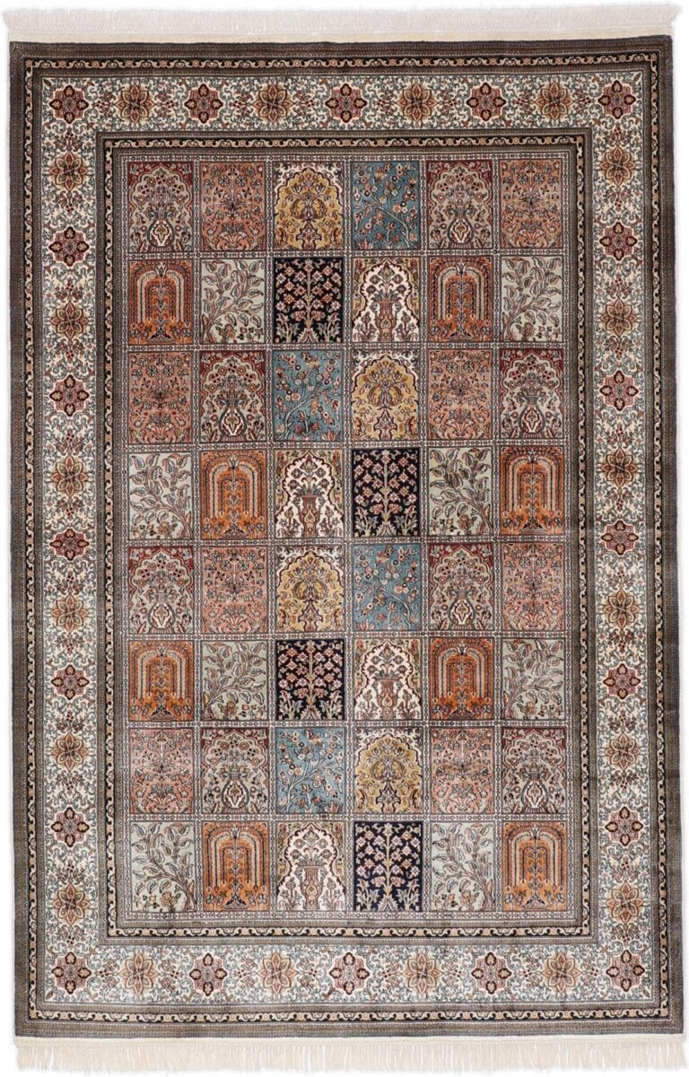 Kashmir Oriental Rug 162 × 241 cm, Silk, hand-knotted