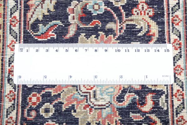 Kashmir Oriental Rug 168 × 239 cm, Silk, hand-knotted, pastel — view 11 Kashmir Oriental Rug 168 × 239 cm, Silk, hand-knotted, pastel — view 11