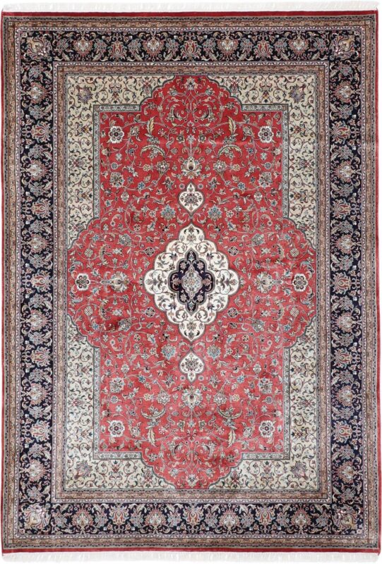 Kashmir Oriental Rug 168 × 239 cm, Silk, hand-knotted, pastel Kashmir Oriental Rug 168 × 239 cm, Silk, hand-knotted, pastel
