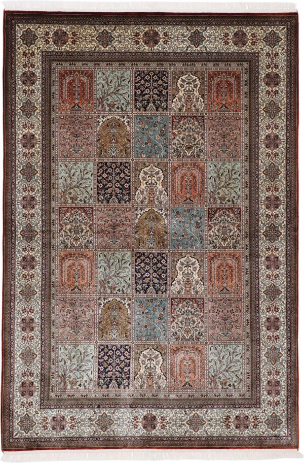 Kashmir Oriental Rug 168 × 245 cm, Silk, hand-knotted Kashmir Oriental Rug 168 × 245 cm, Silk, hand-knotted