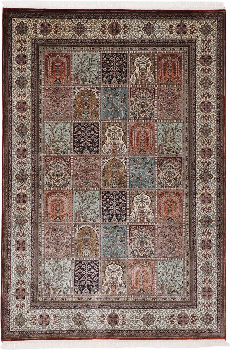 Kashmir Oriental Rug 168 × 245 cm, Silk, hand-knotted