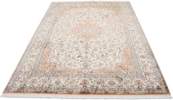 Kashmir Oriental Rug 169 × 254 cm, Silk, hand-knotted — view 2