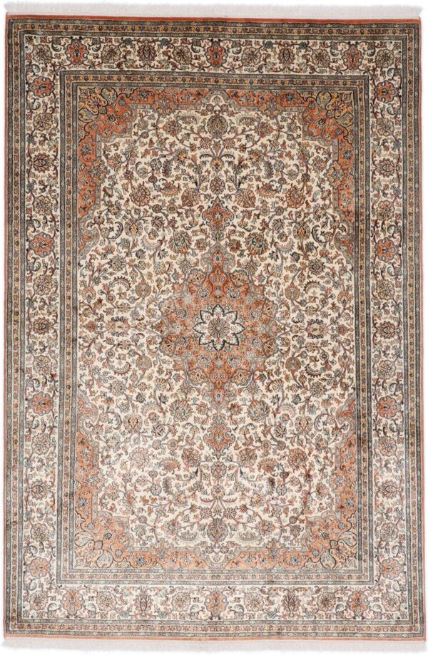 Kashmir Oriental Rug 169 × 254 cm, Silk, hand-knotted