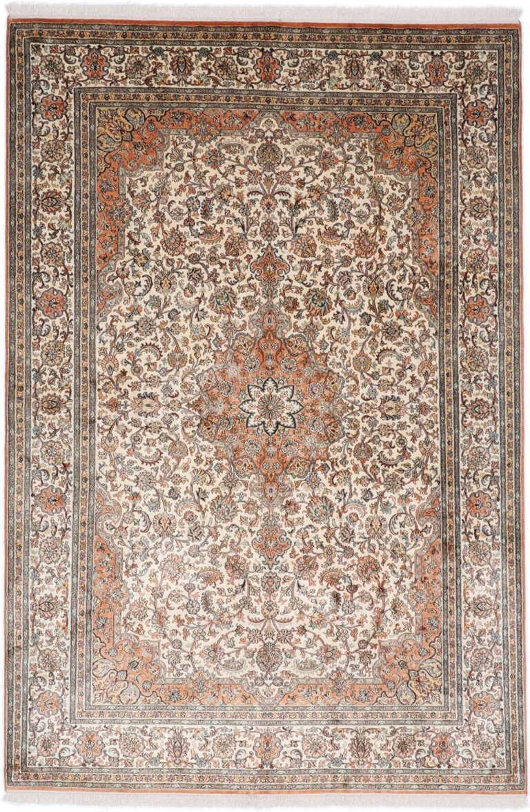 Kashmir Oriental Rug 169 × 254 cm, Silk, hand-knotted