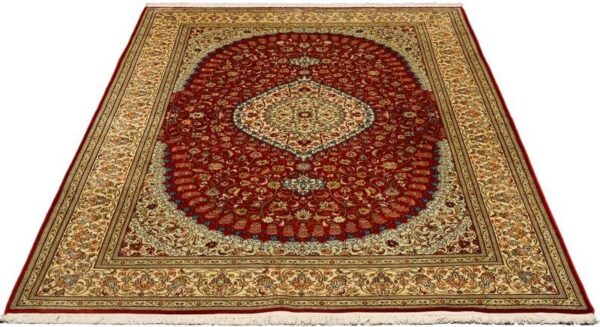 Kashmir Oriental Rug 169 × 255 cm, Silk, hand-knotted, pastel — view 2