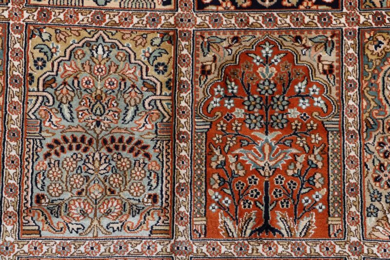 Kashmir Oriental Rug 170 × 250 cm, Silk, hand-knotted — view 9