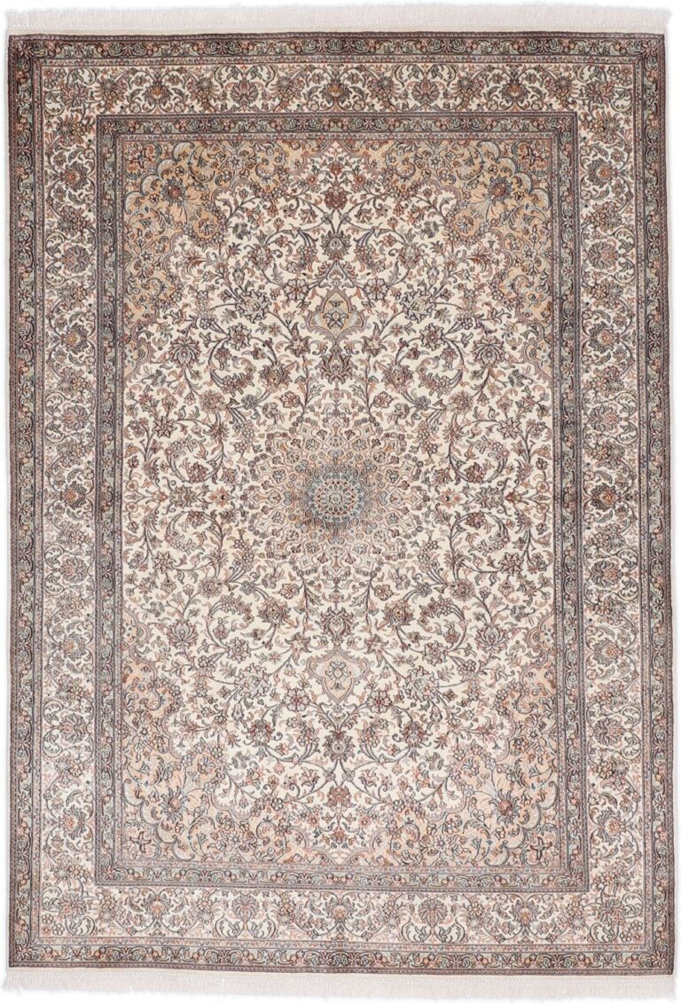 Kashmir Oriental Rug 171 × 243 cm, Silk, hand-knotted, pastel