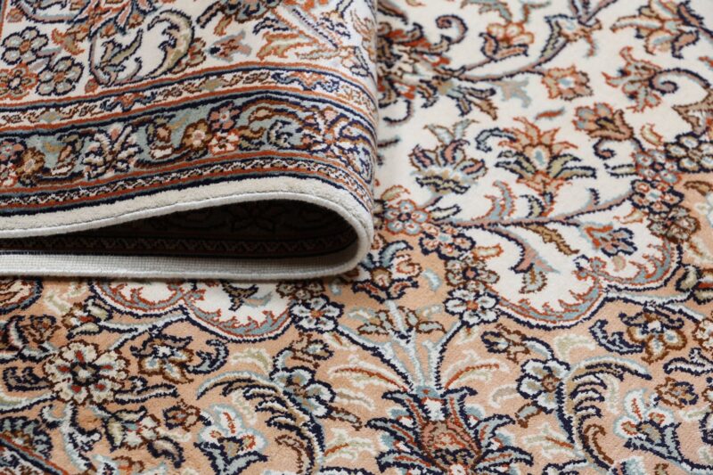 Kashmir Oriental Rug 171 × 243 cm, Silk, hand-knotted, pastel — view 10 Kashmir Oriental Rug 171 × 243 cm, Silk, hand-knotted, pastel — view 10