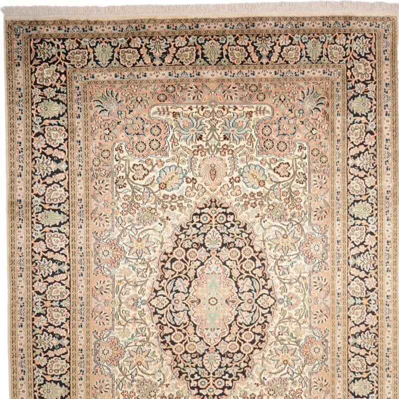 Kashmir Oriental Rug 172 × 248 cm, Silk, White/Beige, hand-knotted — view 6
