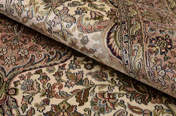 Kashmir Oriental Rug 172 × 248 cm, Silk, White/Beige, hand-knotted — view 4