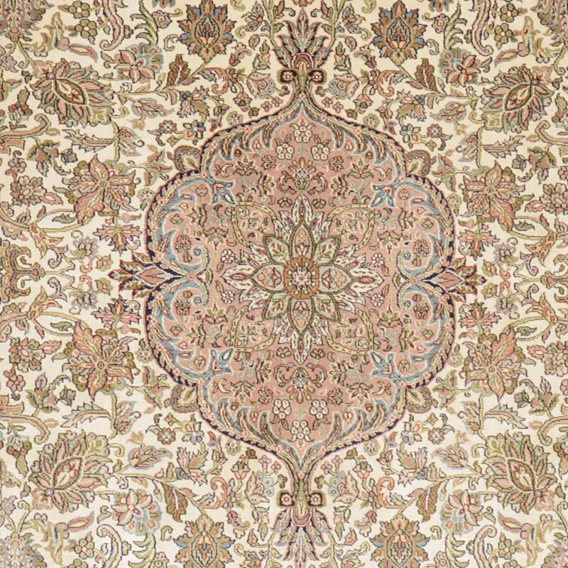 Kashmir Oriental Rug 172 × 248 cm, Silk, White/Beige, hand-knotted — view 5
