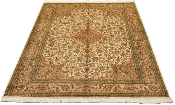Kashmir Oriental Rug 172 × 256 cm, Silk, hand-knotted — view 2