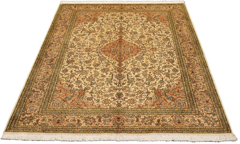 Kashmir Oriental Rug 172 × 256 cm, Silk, hand-knotted — view 2