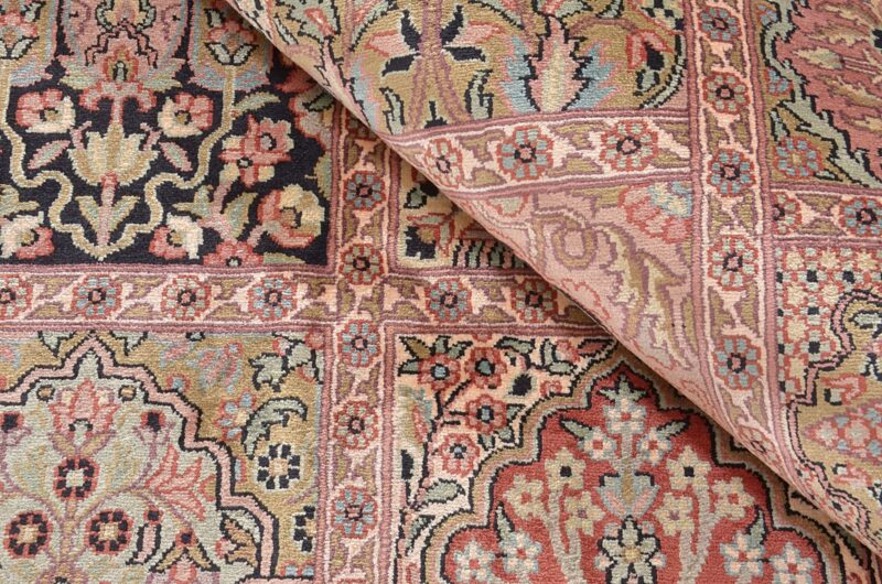 Kashmir Oriental Rug 173 × 246 cm, Silk, hand-knotted — view 5 Kashmir Oriental Rug 173 × 246 cm, Silk, hand-knotted — view 5
