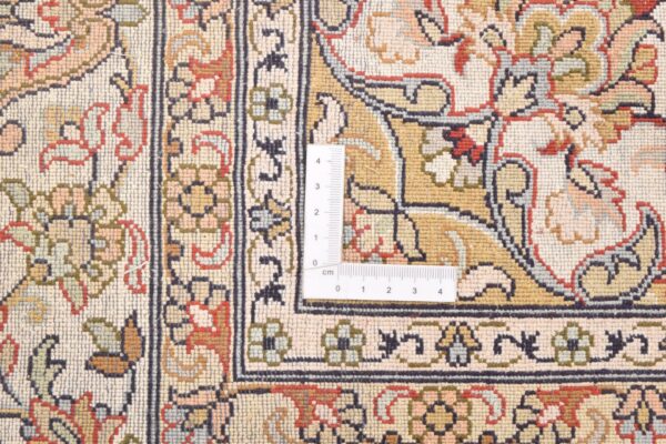 Kashmir Oriental Rug 173 × 252 cm, Silk, hand-knotted — view 4 Kashmir Oriental Rug 173 × 252 cm, Silk, hand-knotted — view 4