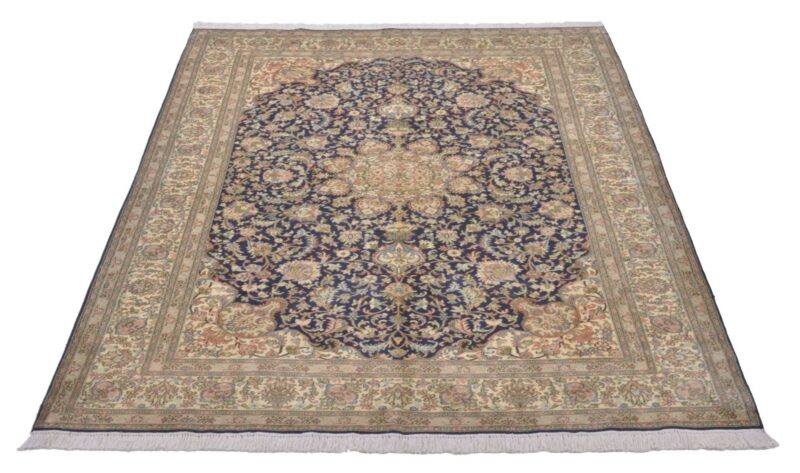 Kashmir Oriental Rug 174 × 260 cm, Silk, hand-knotted, pastel — view 2