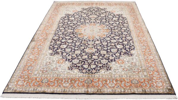 Kashmir Oriental Rug 175 × 245 cm, Silk, hand-knotted — view 2