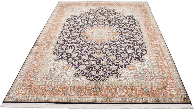 Kashmir Oriental Rug 175 × 245 cm, Silk, hand-knotted — view 2
