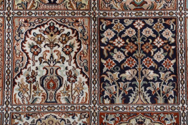 Kashmir Oriental Rug 175 × 246 cm, Silk, hand-knotted — view 9