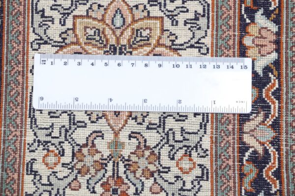 Kashmir Oriental Rug 175 × 246 cm, Silk, hand-knotted — view 11