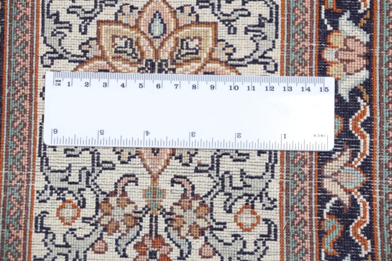 Kashmir Oriental Rug 175 × 246 cm, Silk, hand-knotted — view 11