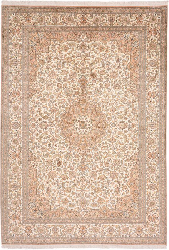 Kashmir Oriental Rug 175 × 251 cm, Silk, hand-knotted