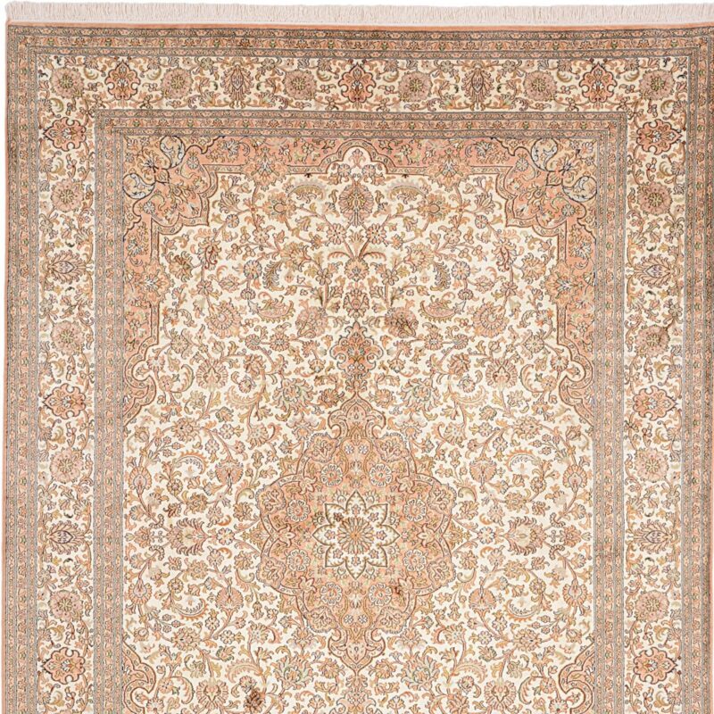 Kashmir Oriental Rug 175 × 251 cm, Silk, hand-knotted — view 7
