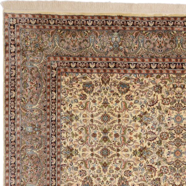 Kashmir Oriental Rug 180 × 266 cm, Silk, hand-knotted — view 6 Kashmir Oriental Rug 180 × 266 cm, Silk, hand-knotted — view 6