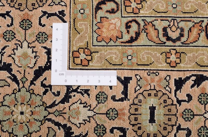 Kashmir Oriental Rug 180 × 270 cm, Silk, hand-knotted, fine — view 3