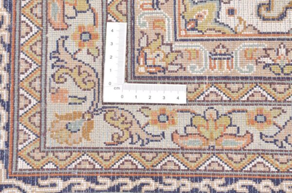 Kashmir Oriental Rug 182 × 270 cm, Silk, hand-knotted — view 3