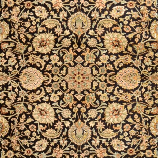 Kashmir Oriental Rug 182 × 270 cm, Silk, hand-knotted, refined — view 4 Kashmir Oriental Rug 182 × 270 cm, Silk, hand-knotted, refined — view 4