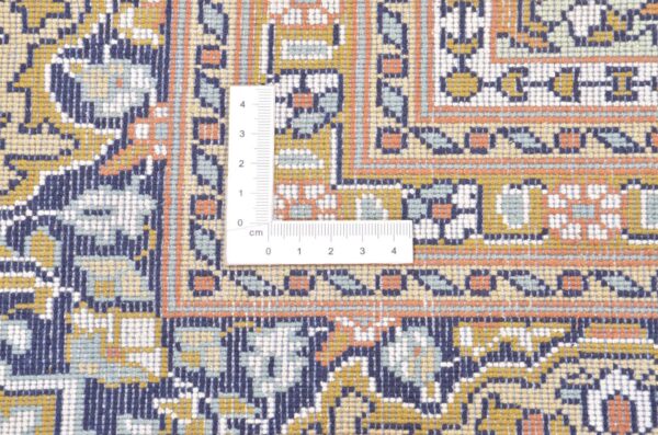 Kashmir Oriental Rug 182 × 277 cm, Silk, hand-knotted — view 3