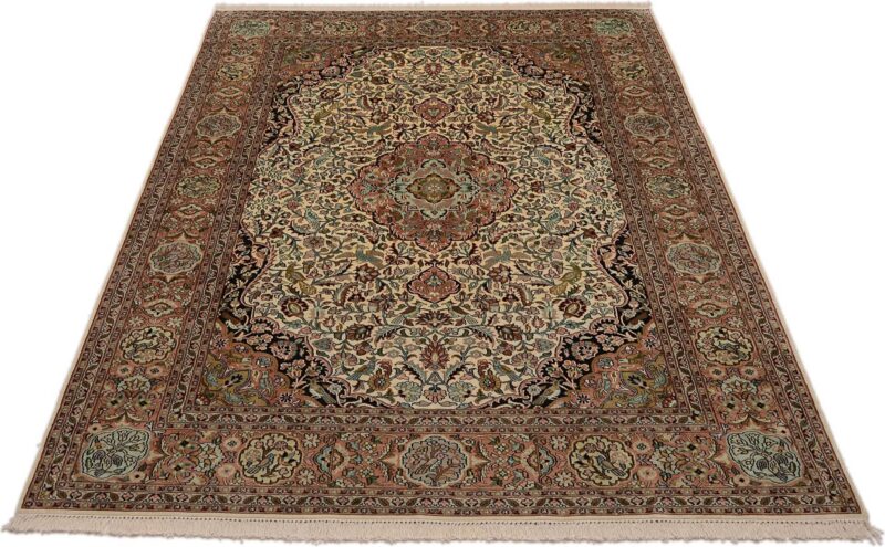 Kashmir Oriental Rug 184 × 269 cm, Silk, hand-knotted — view 2