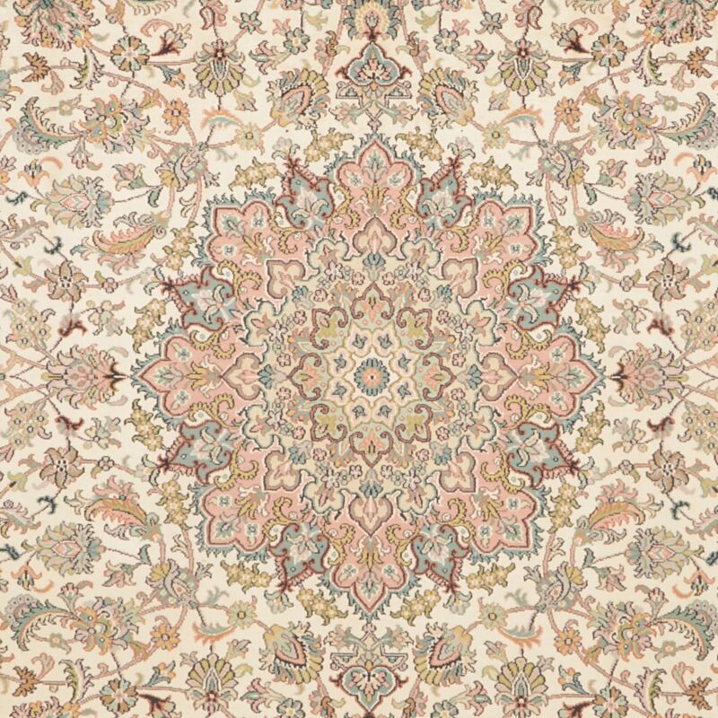 Kashmir Oriental Rug 184 × 280 cm, Silk, White/Beige, hand-knotted — view 5