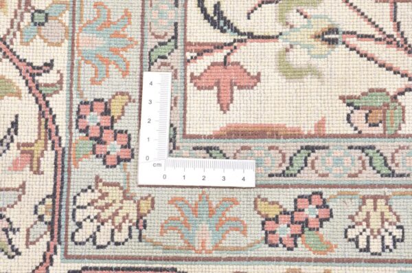 Kashmir Oriental Rug 184 × 280 cm, Silk, hand-knotted, refined — view 3