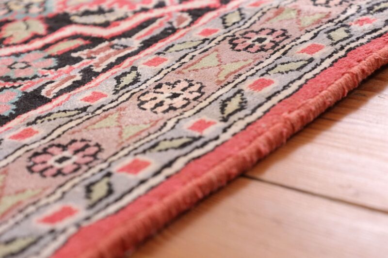 Kashmir Oriental Rug 184 × 285 cm, Silk, hand-knotted, pastel — view 6