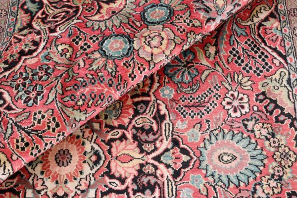 Kashmir Oriental Rug 184 × 285 cm, Silk, hand-knotted, pastel — view 8