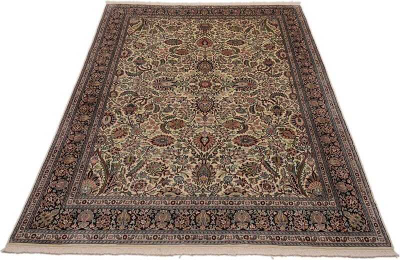 Kashmir Oriental Rug 185 × 271 cm, Silk, hand-knotted — view 2