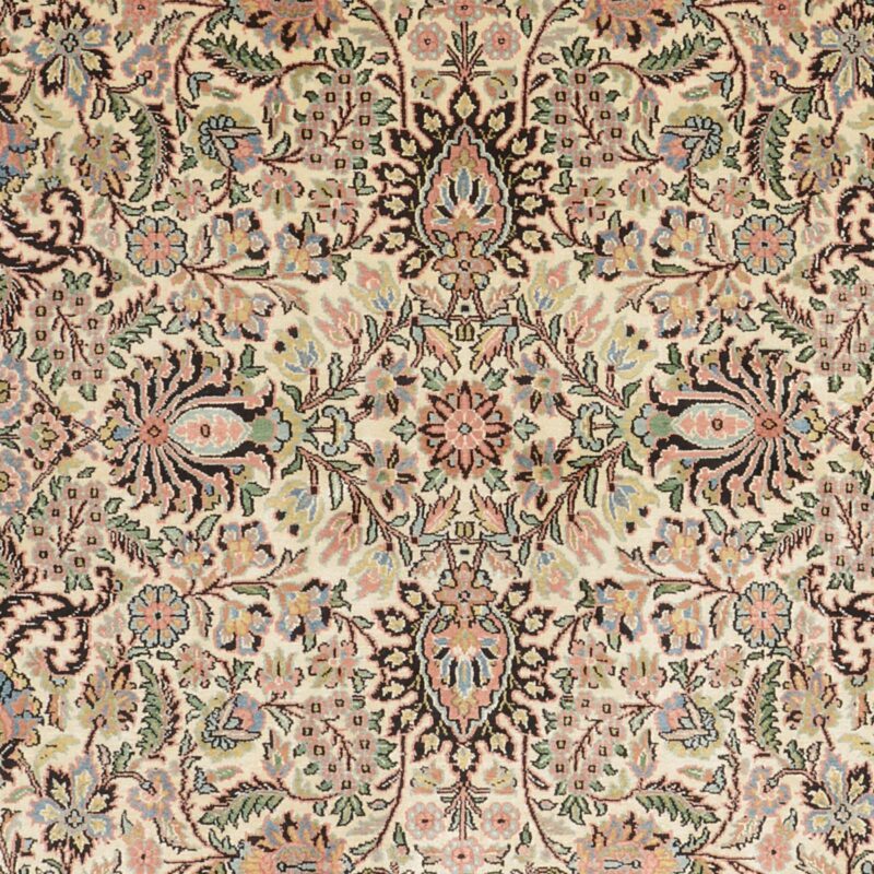 Kashmir Oriental Rug 185 × 271 cm, Silk, hand-knotted — view 5