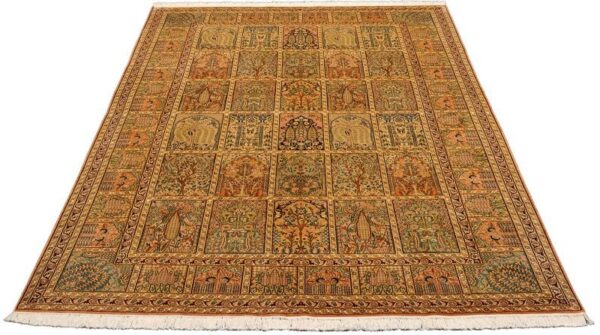 Kashmir Oriental Rug 185 × 276 cm, Silk, White/Beige, hand-knotted — view 2