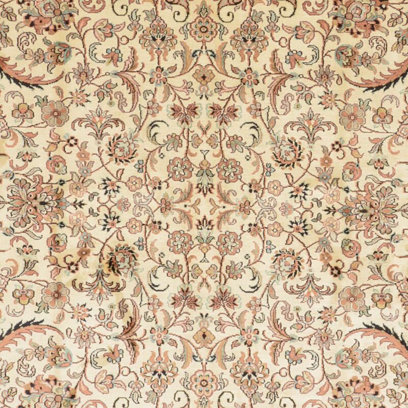 Kashmir Oriental Rug 185 × 277 cm, Silk, hand-knotted — view 5